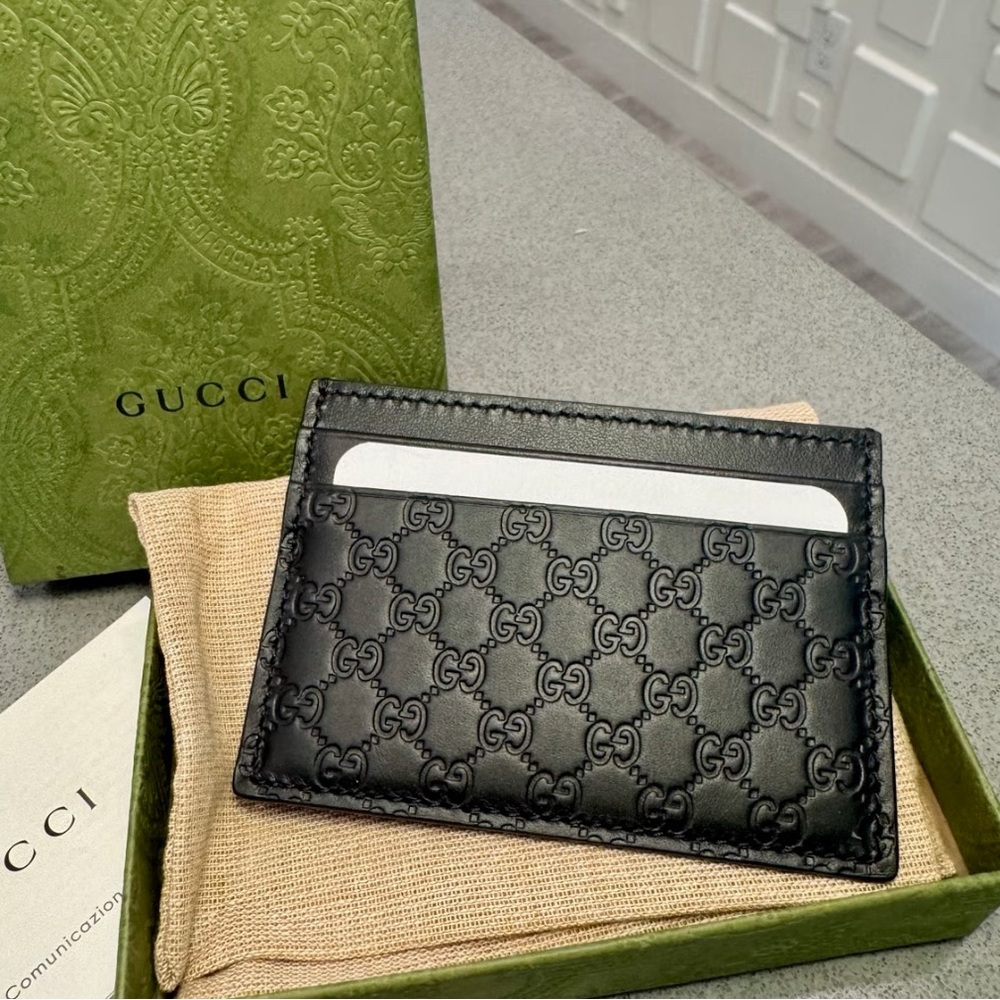 Gucci Black Embossed Leather Card Holder